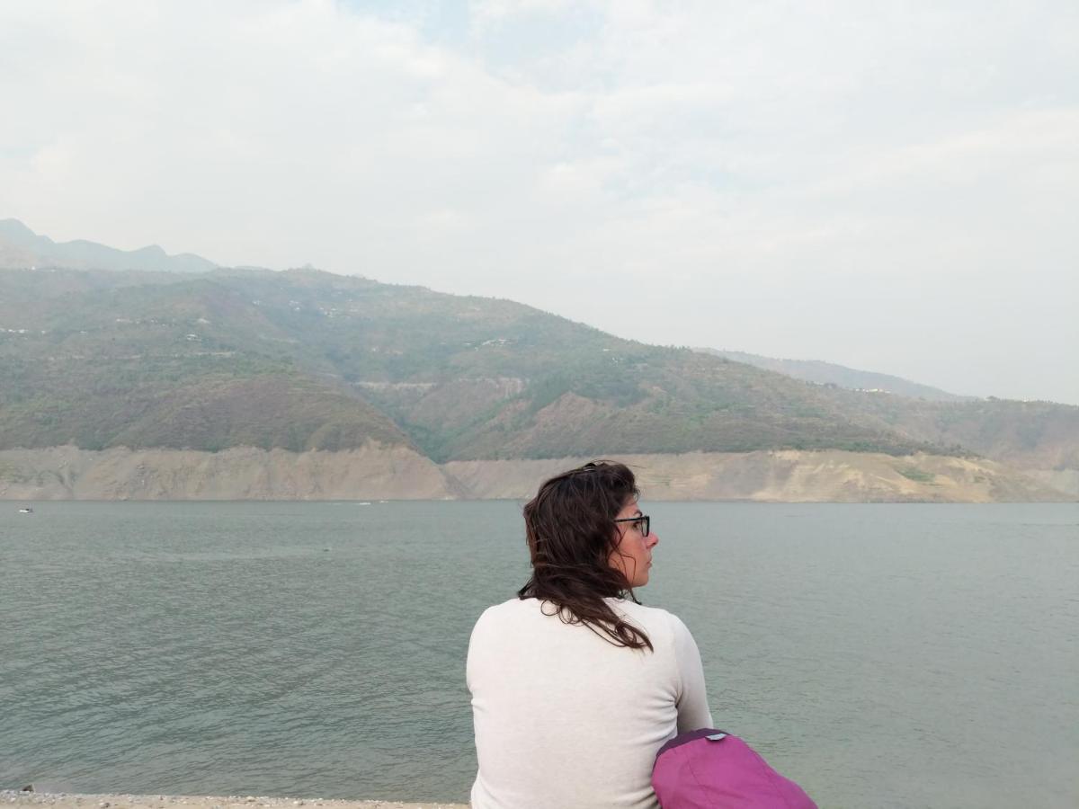 Namastay Himalayas, Kanatal Luaran gambar