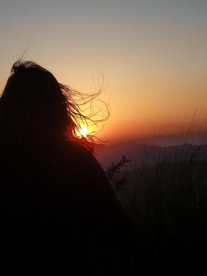 Namastay Himalayas, Kanatal Luaran gambar