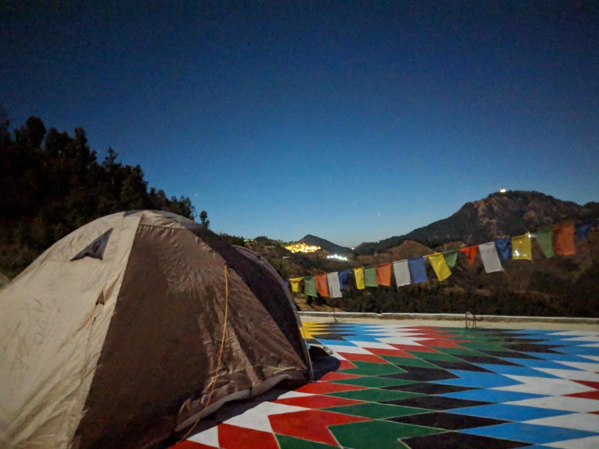 Namastay Himalayas, Kanatal Luaran gambar