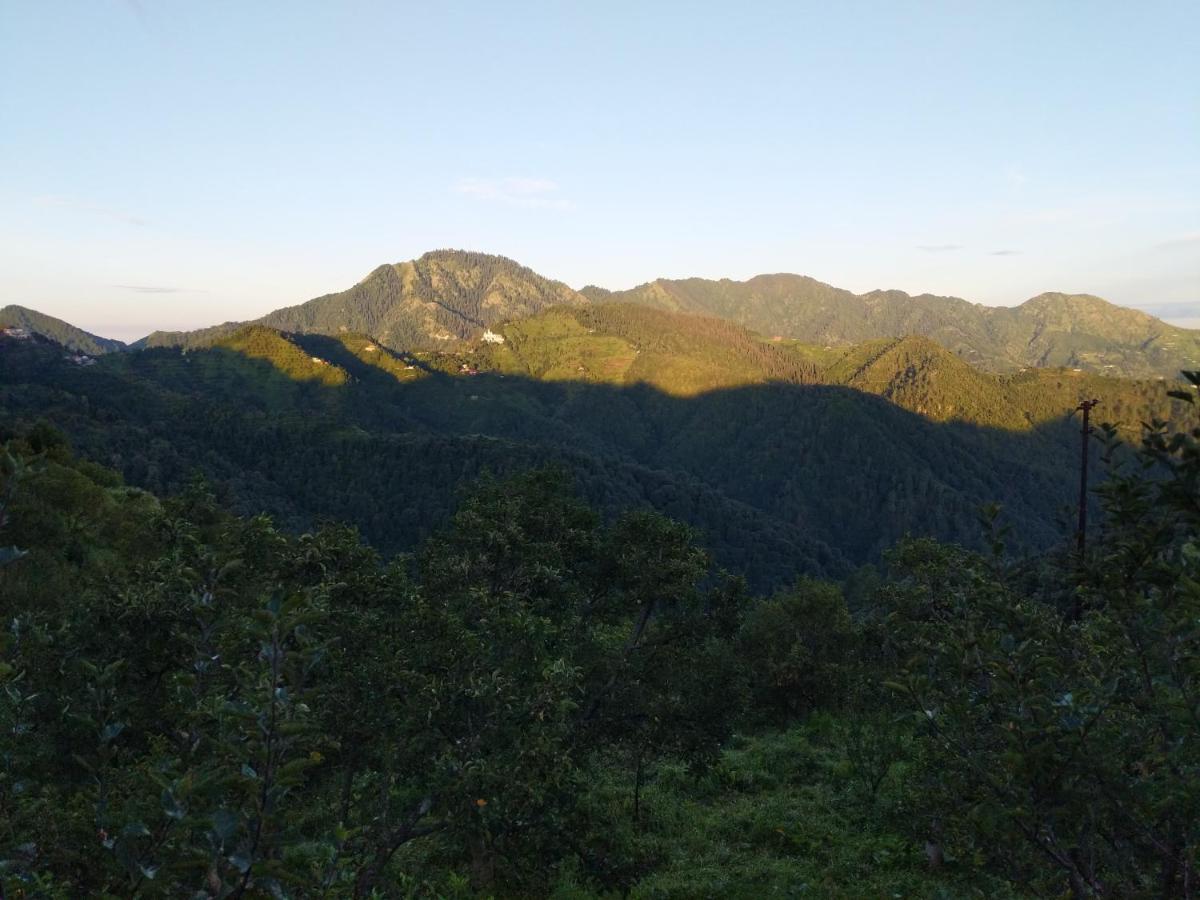 Namastay Himalayas, Kanatal Luaran gambar